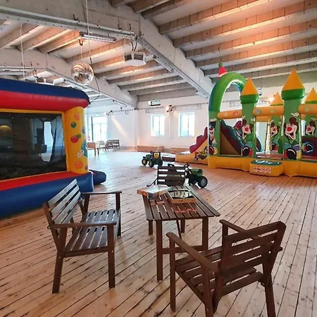 13 Premium Pod Holiday home